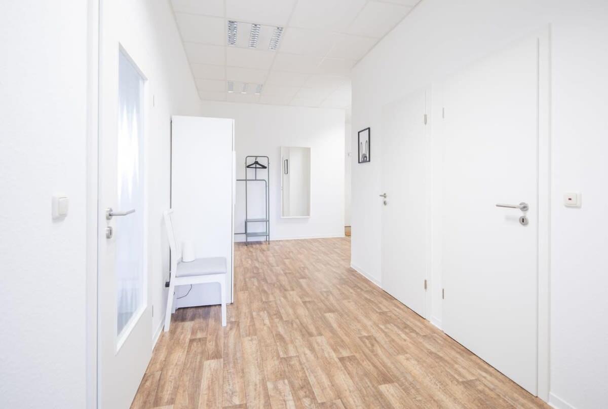 Spacious 2 Bedroom Apartment ฮัมบูร์ก ภายนอก รูปภาพ