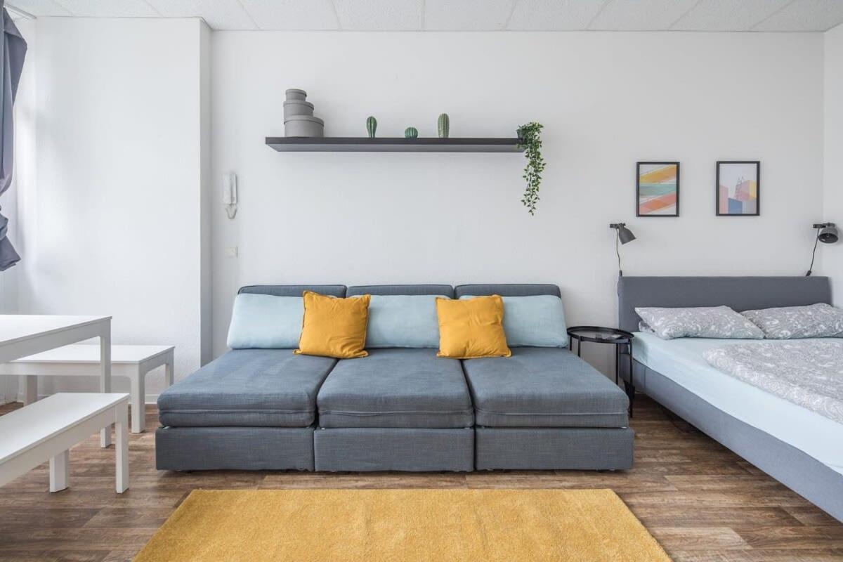Spacious 2 Bedroom Apartment ฮัมบูร์ก ภายนอก รูปภาพ